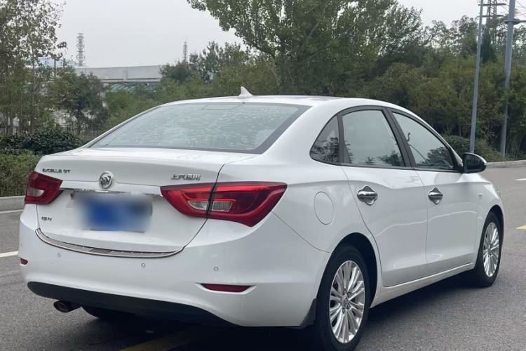 Used Buick GT 2017 15N Automatic Elite Version