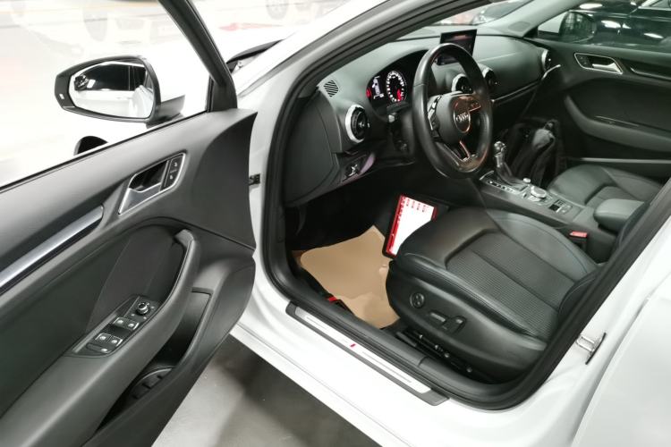 Used Audi A3 2020 Sportback 35 TFSI Fashion Edition China VI Emission Standard
