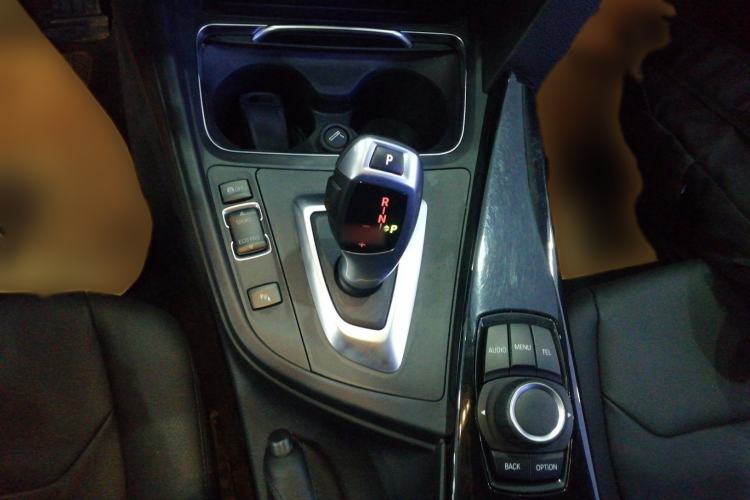 Used BMW 3 Series 2017 320Li Fashion Model
