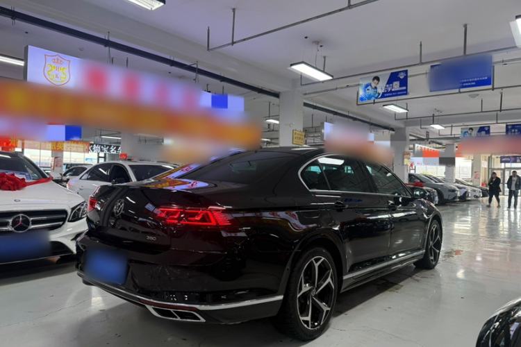 Used Volkswagen Magotan 2023 2 Million Units Limited-Edition 380TSI DSG Flagship Version
