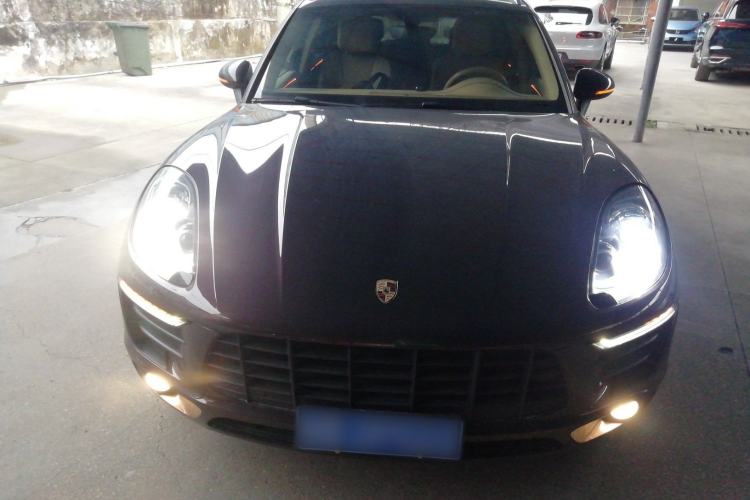 Used Porsche Macan 2014 Macan 2.0T
