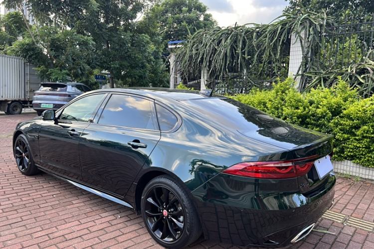 Used Jaguar XFL 2021 XFL 2.0T P250 All-Wheel-Drive Shimmering Black Sport Edition
