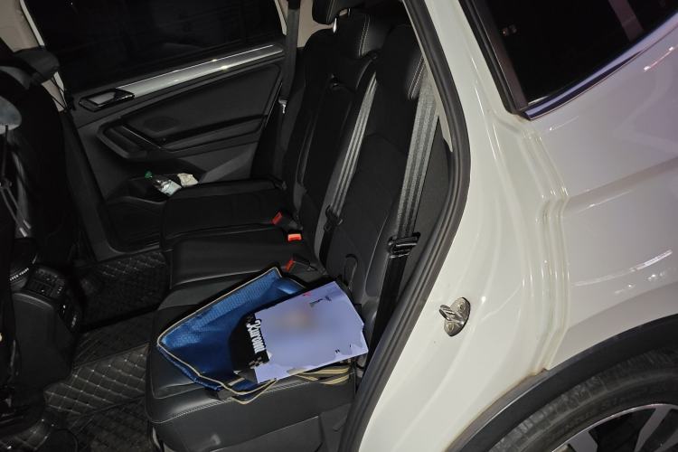 Used Volkswagen Tiguan L 2021 330TSI Automatic Two-Wheel Drive R-Line Enhanced Edition
