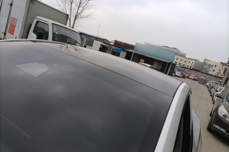 Used Tesla Model Y 2023 Long-Range All-Wheel-Drive Version