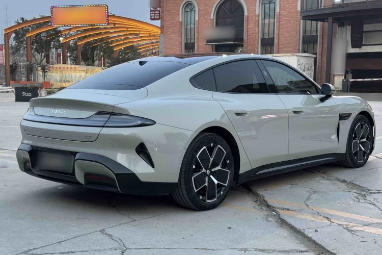 Used Xiaomi Auto SU7 2024 Rear-Drive Ultra-Long Range Advanced Pro-Level Intelligent Driving Version
