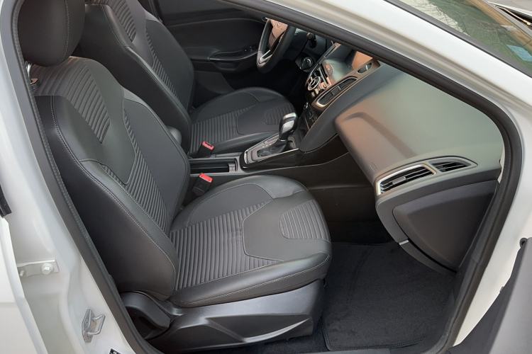 Used Ford Focus 2018 Sedan Classic 1.6L Automatic Trendy SmartDrive Edition