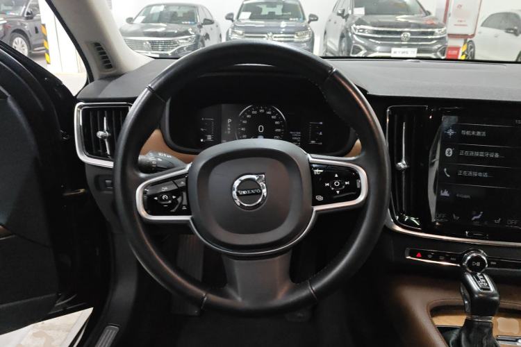 Used Volvo S90 2019 T5 Zhiyi Edition
