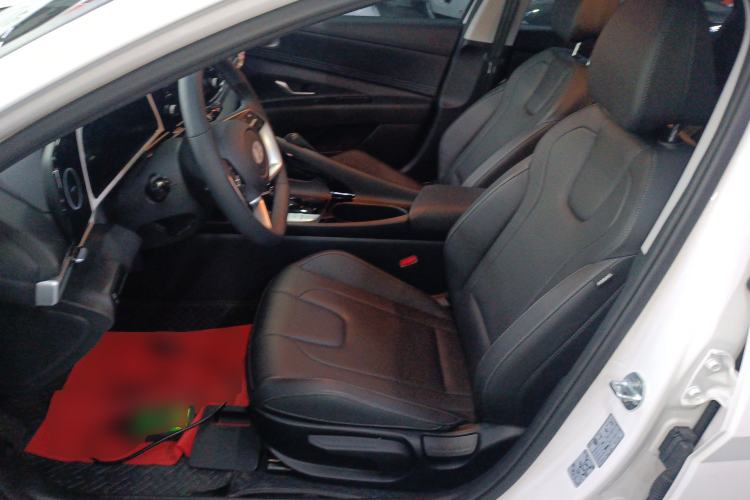 Used Hyundai Elantra 2023 1.5L CVT GLX Elite Edition