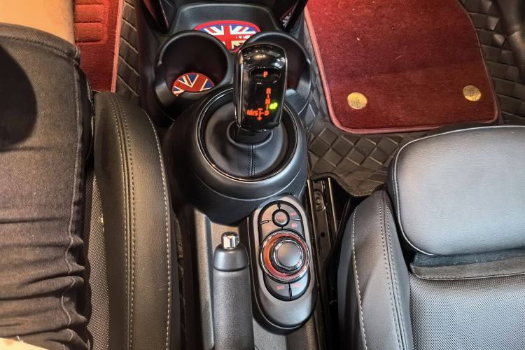 Used  MINI 2023 1.5T COOPER Midnight Escape Special Edition
