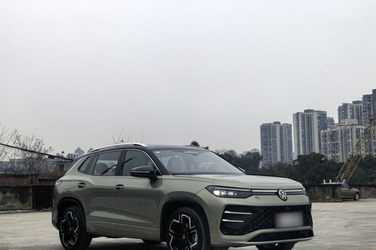 Used Volkswagen Tayron 2025 Tiguan L 380TSI 4Motion Luxury
