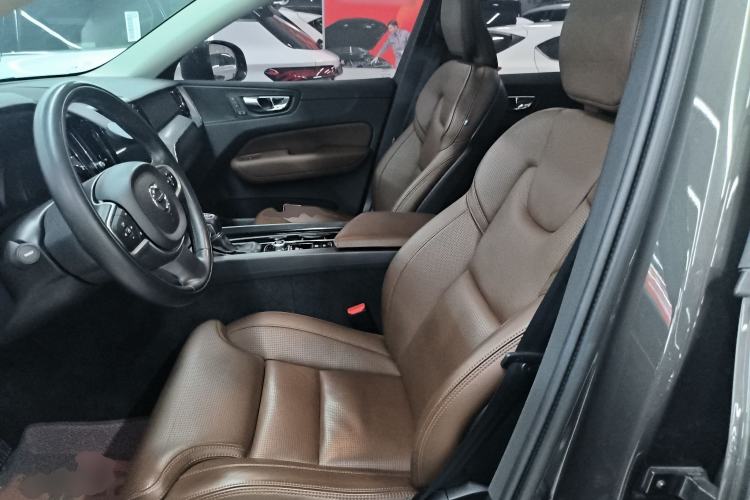 Used Volvo XC60 2018 T5 4x4 Zhiyi Edition
