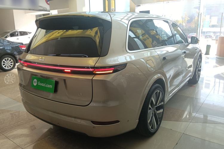 Used Li Auto L9 2022 Max model