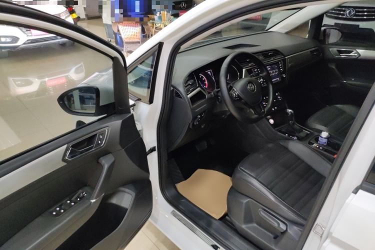 Used Volkswagen Touran 2018 Volkswagen Touran L 280TSI DSG Comfort Edition 7 Seats China V Emission Standard
