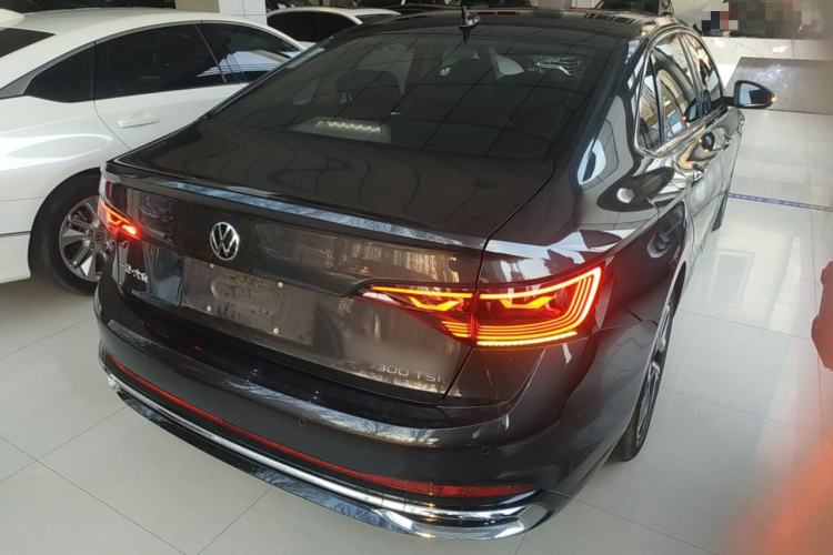 Used Volkswagen Sagitar 2023 300TSI DSG Excellence Edition