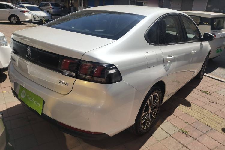 Used Peugeot 308 2018 1.6L Automatic Luxury Edition
