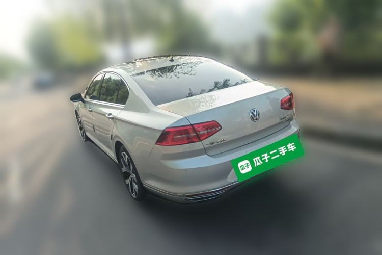 Used Volkswagen Magotan 2018 330TSI DSG Luxury Model
