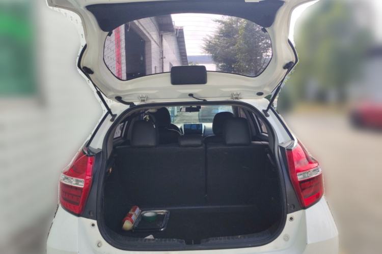 Used Toyota YARiS L 2016 Revised 1.5E CVT Charming Edition
