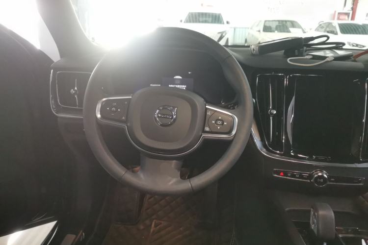 Used Volvo S60 2024 B4 Zhiyi Luxury Edition