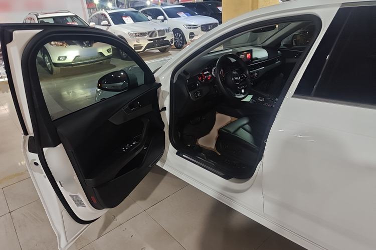 Used Audi A4L 2018 30th Anniversary Edition 40 TFSI Trendy Model