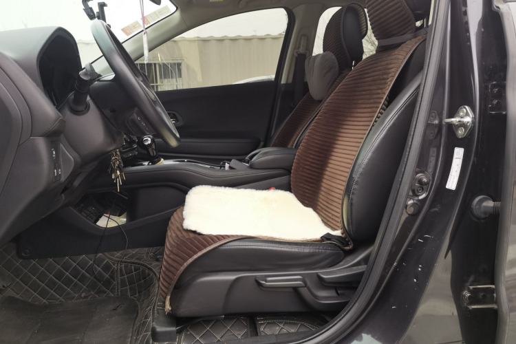 Used Honda Vezel 2020 1.5L CVT Pioneer Edition
