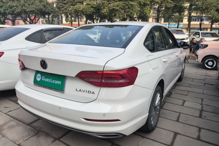 Used Volkswagen Lavida 2021 1.5L Automatic Comfort Edition
