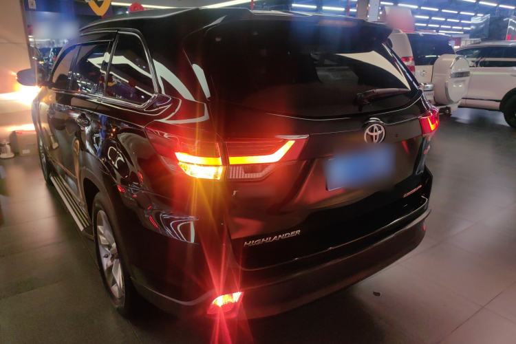 Used Toyota Highlander 2018 2.0T Four-Wheel Drive Supreme Edition 7-Seater China VI
