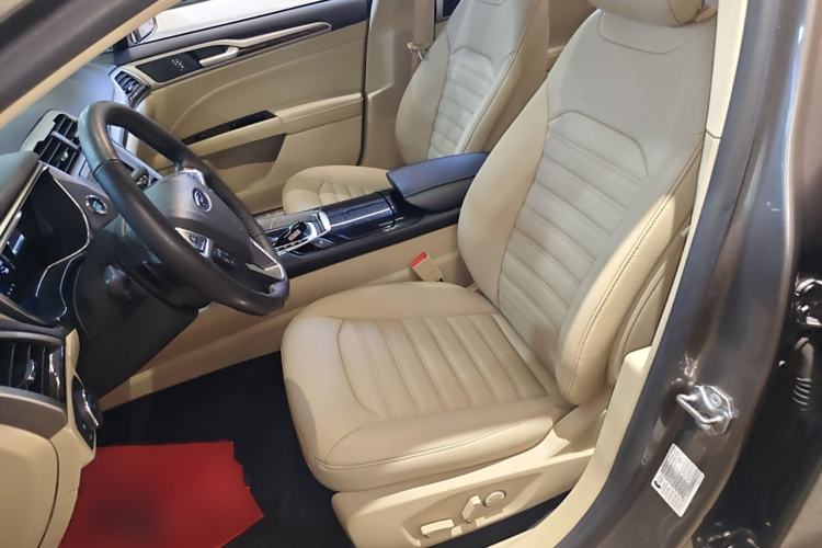 Used Ford Mondeo 2013 2.0L GTDi 200 Luxury Model
