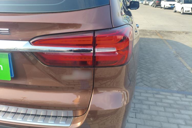 Used Roewe RX8 2018 30T Smart Connectivity All-Wheel Drive Supreme Edition