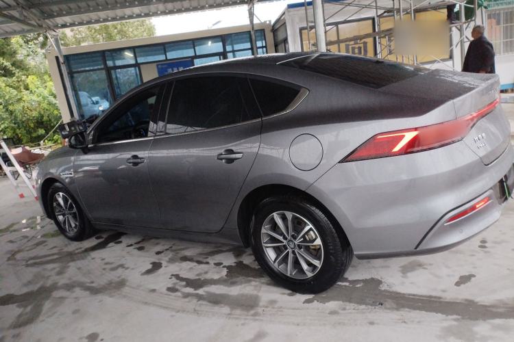 Used BYD Qin PLUS 2024 HONOR Edition DM-i 55KM Leading Model
