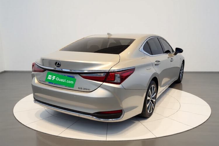 Used Lexus ES 2020 200 Excellence Edition
