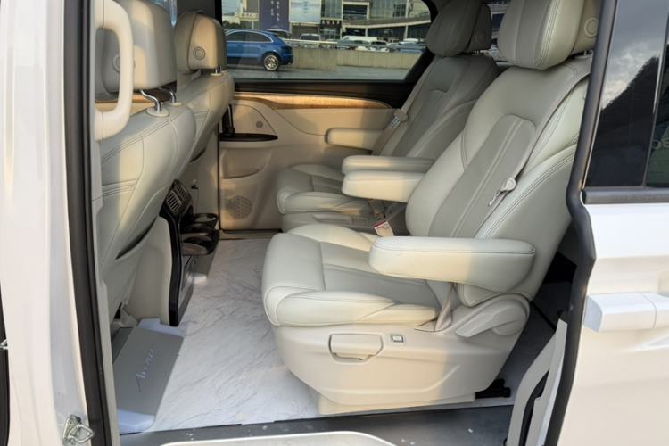 Used Buick GL8 2018 ES 28T Comfort Model China VI Standard