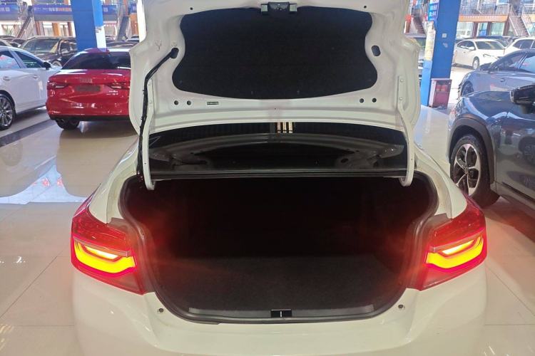 Used Toyota Vios 2021 1.5L CVT Smart Drive Edition
