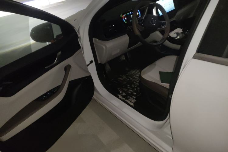 Used BYD Qin PLUS 2024 HONOR Edition DM-i 55KM Leading Model