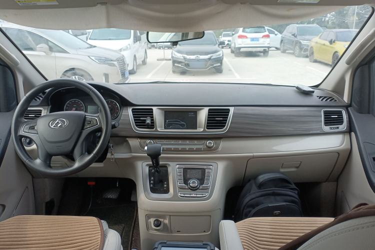 Used SAIC MAXUS G10 2018 PLUS 2.0T Automatic Smart Edition
