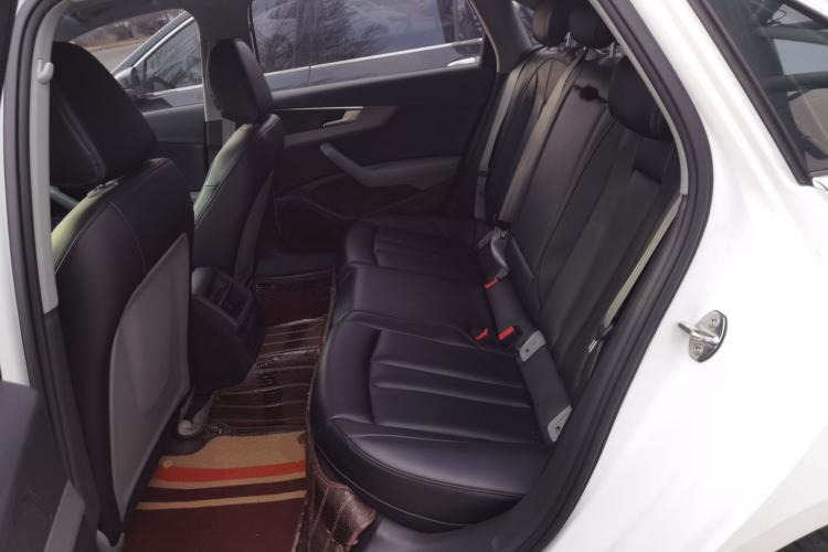 Used Audi A4L 2018 30th Anniversary Edition 40 TFSI Trendy Model