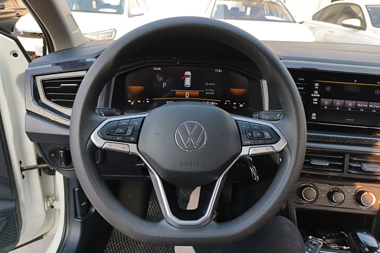 Used Volkswagen Lavida 2023 New Rui 1.5L Automatic New Yi Edition