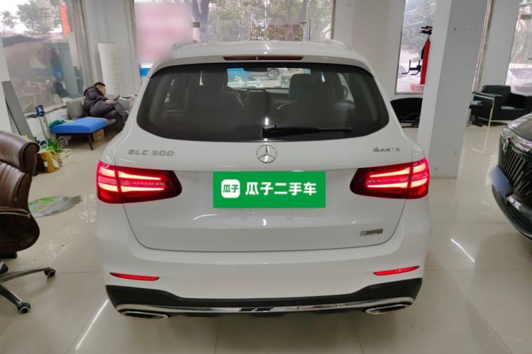 Used Mercedes-Benz GLC 2018 Refreshed GLC 300 4MATIC Dynamic Edition