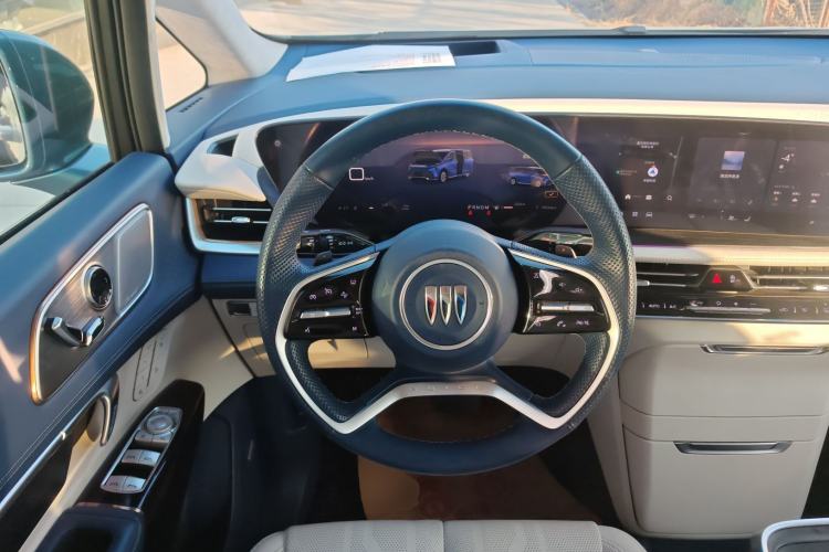 Used Buick Century 2023 2.0T Seven-Seater Yinshi Edition
