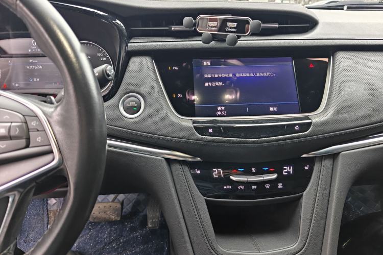 Used Cadillac XT5 2022 2.0T Two-Wheel Drive Luxury Version
