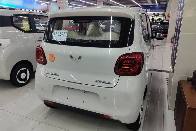 Used Wuling Hongguang MINIEV 2025 Four-Door Version Advanced Edition
