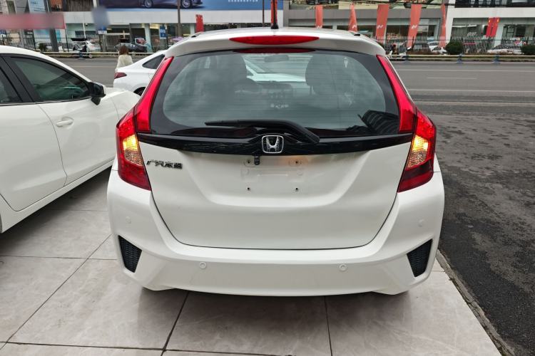 Used Honda Fit 2016 1.5L LXS CVT Comfort Sunroof Version

