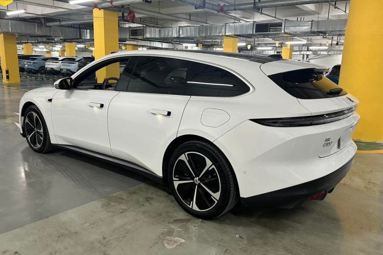 Used Nio ET5T 2023 75 kWh Touring