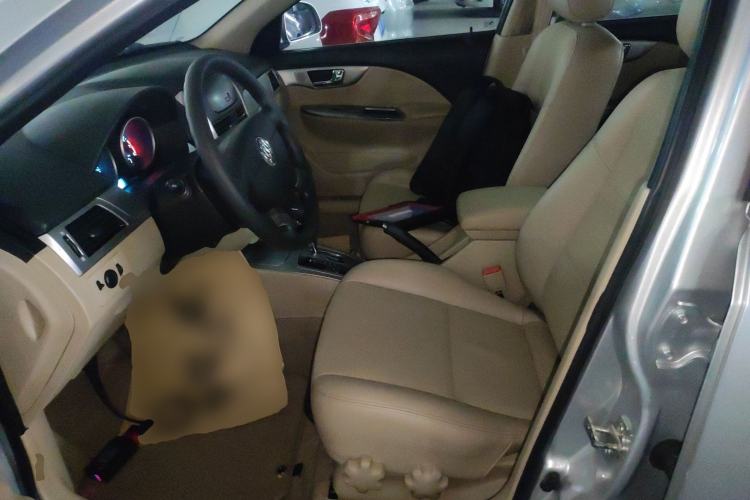 Used Buick Excelle 2013 1.5L Automatic Classic Model