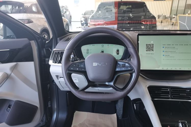 Used BYD Song PLUS New Energy 2025 EV Intelligent Driving Version 520km Premium Model

