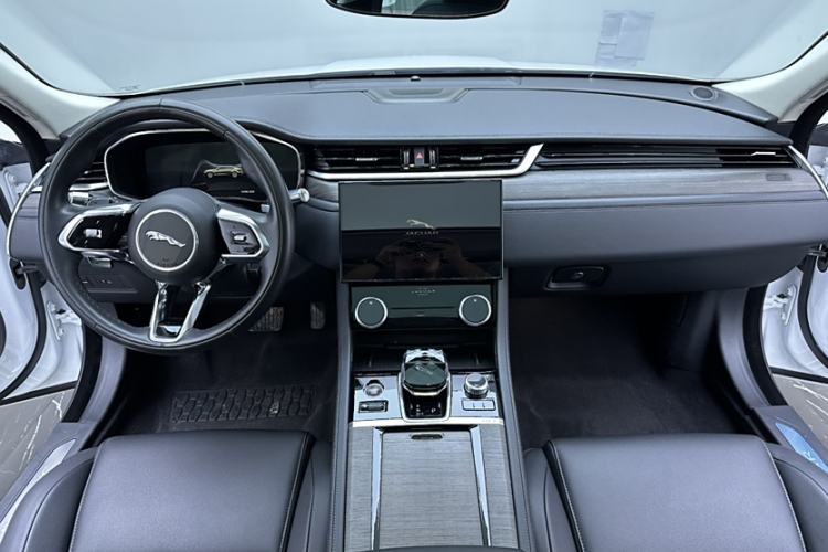 Used Jaguar XFL 2022 XFL 2.0T P200 Two-Wheel-Drive Elite Luxury Edition
