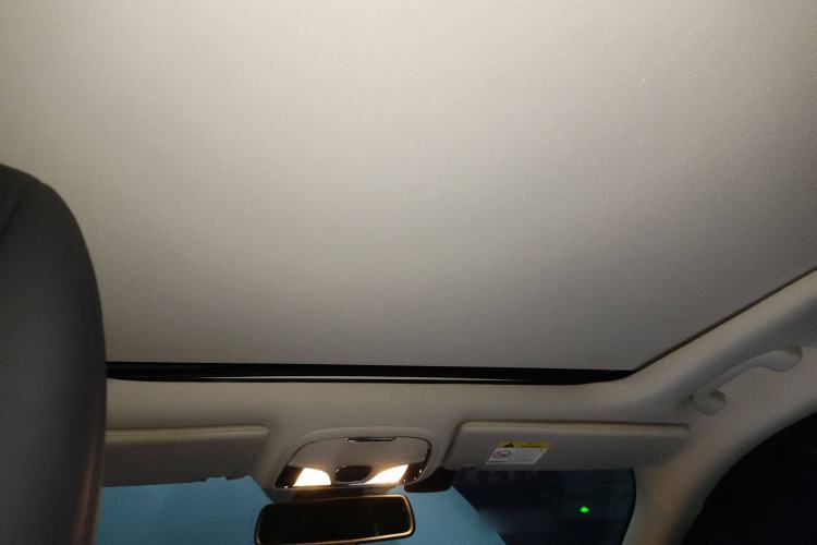 Used  Cherokee 2020 2.0L Two-Wheel Drive Classic Sports Edition
