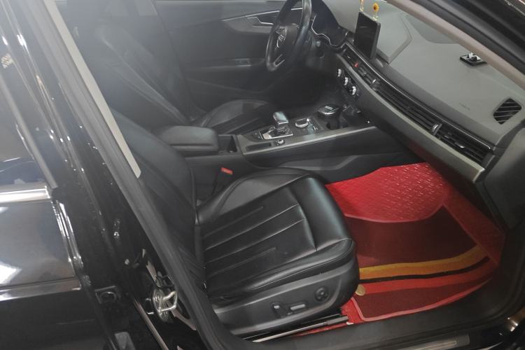 Used Audi A4L 2019 40 TFSI Ambition China VI