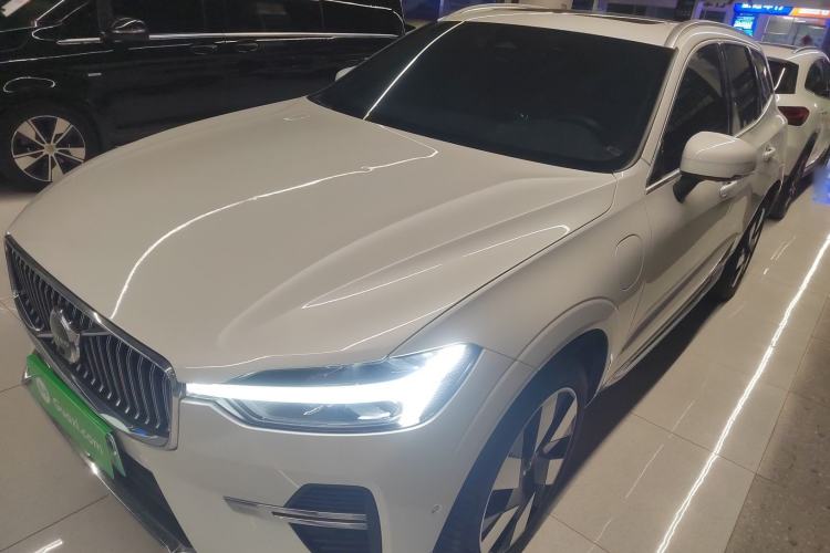 Used Volvo XC60 New Energy 2024 T8 Plug-in Hybrid Long-Range All-Wheel Drive Smart Luxury Edition