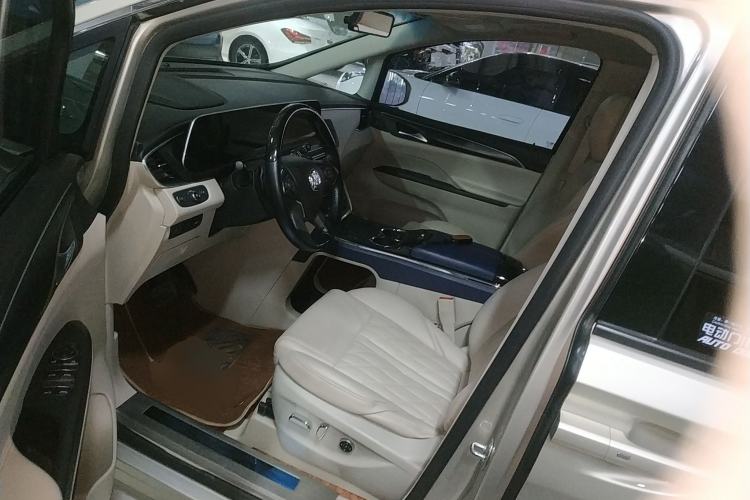 Used Buick GL8 2020 ES Land Cruiser 653T Comfort Edition
