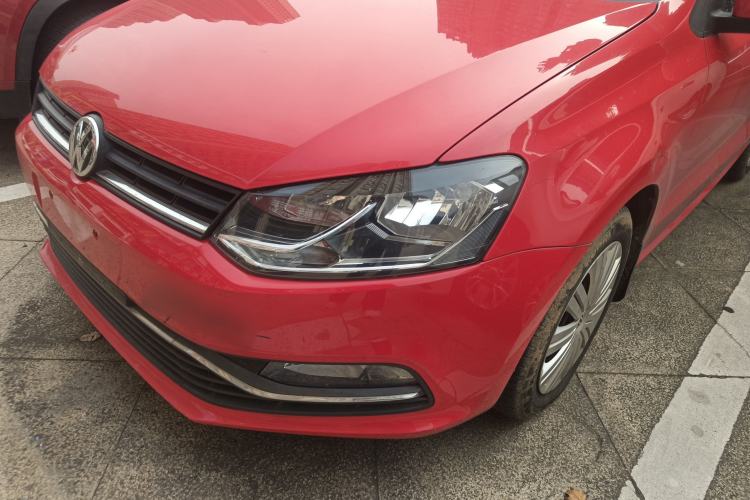 Used Volkswagen Polo 2016 1.6L Automatic Comfort Model
